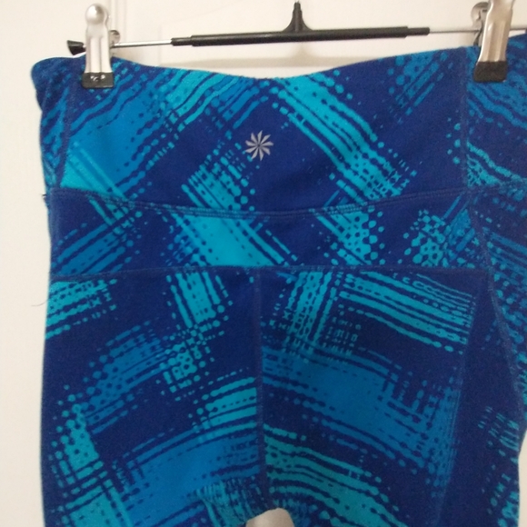 Athleta Blue And Teal Graphic Leggings with Tapered Design - Picture 6 of 10